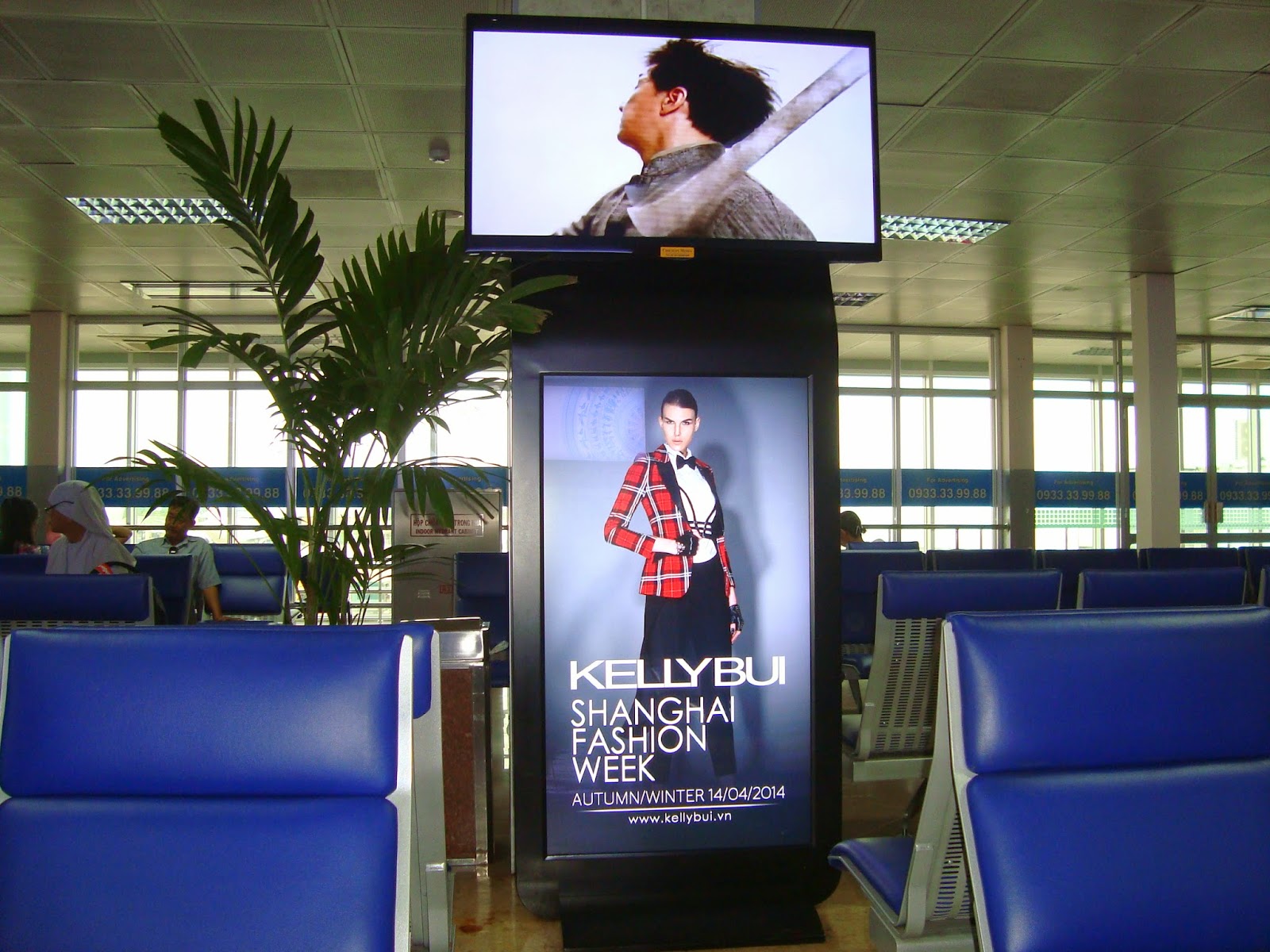 Quảng cáo LCD Frame tại BRANDCOM: Lựa chọn thông minh của khách hàng